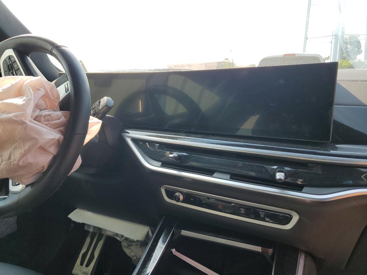 5UX23EU05R9T11597 2024 BMW X5 xDrive40I