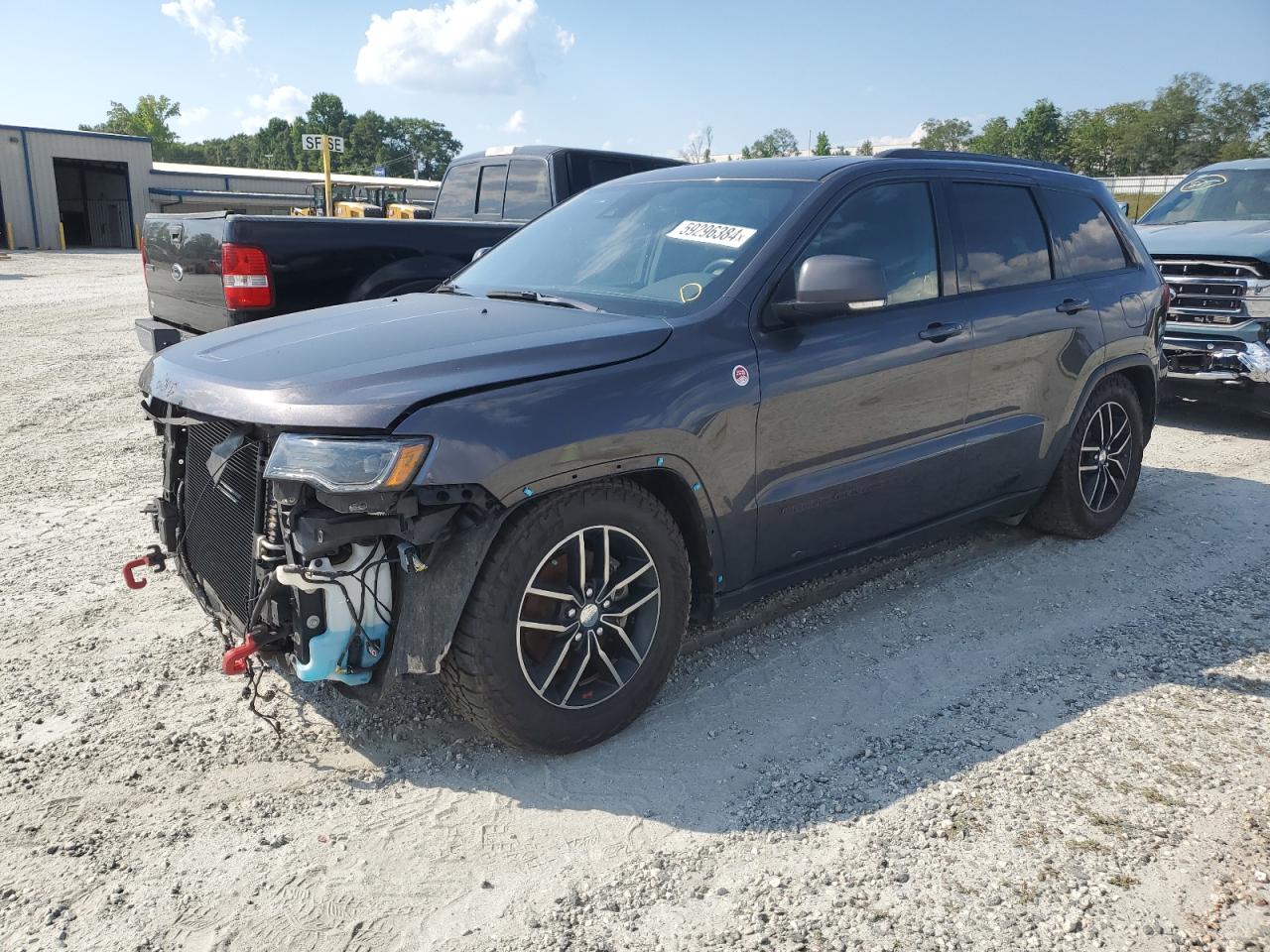 1C4RJFLG0HC682744 2017 Jeep Grand Cherokee Trailhawk