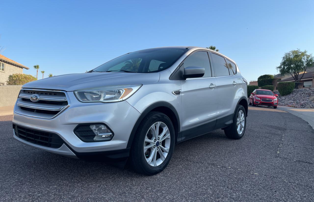 2017 Ford Escape Se vin: 1FMCU0GD8HUE38761