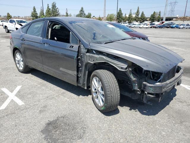 VIN 3FA6P0HD6KR251854 2019 Ford Fusion, SE no.4