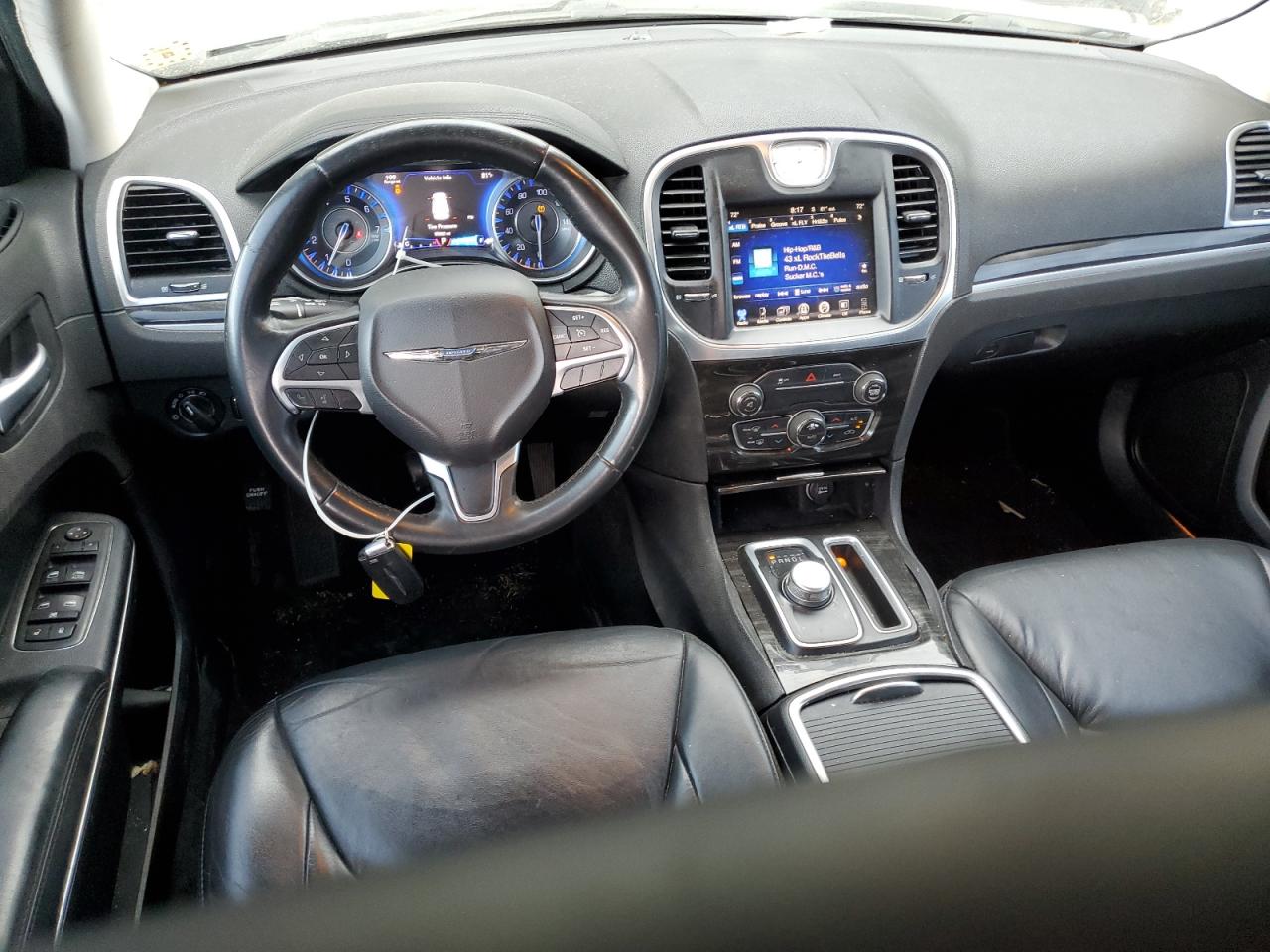 2C3CCAAG8FH749563 2015 Chrysler 300 Limited