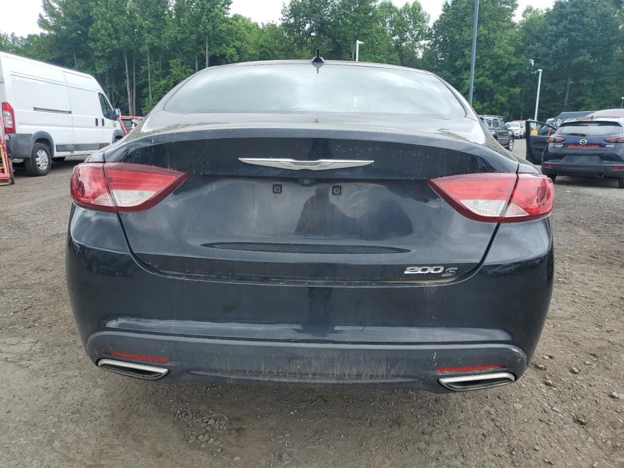 1C3CCCBG1FN588359 2015 Chrysler 200 S