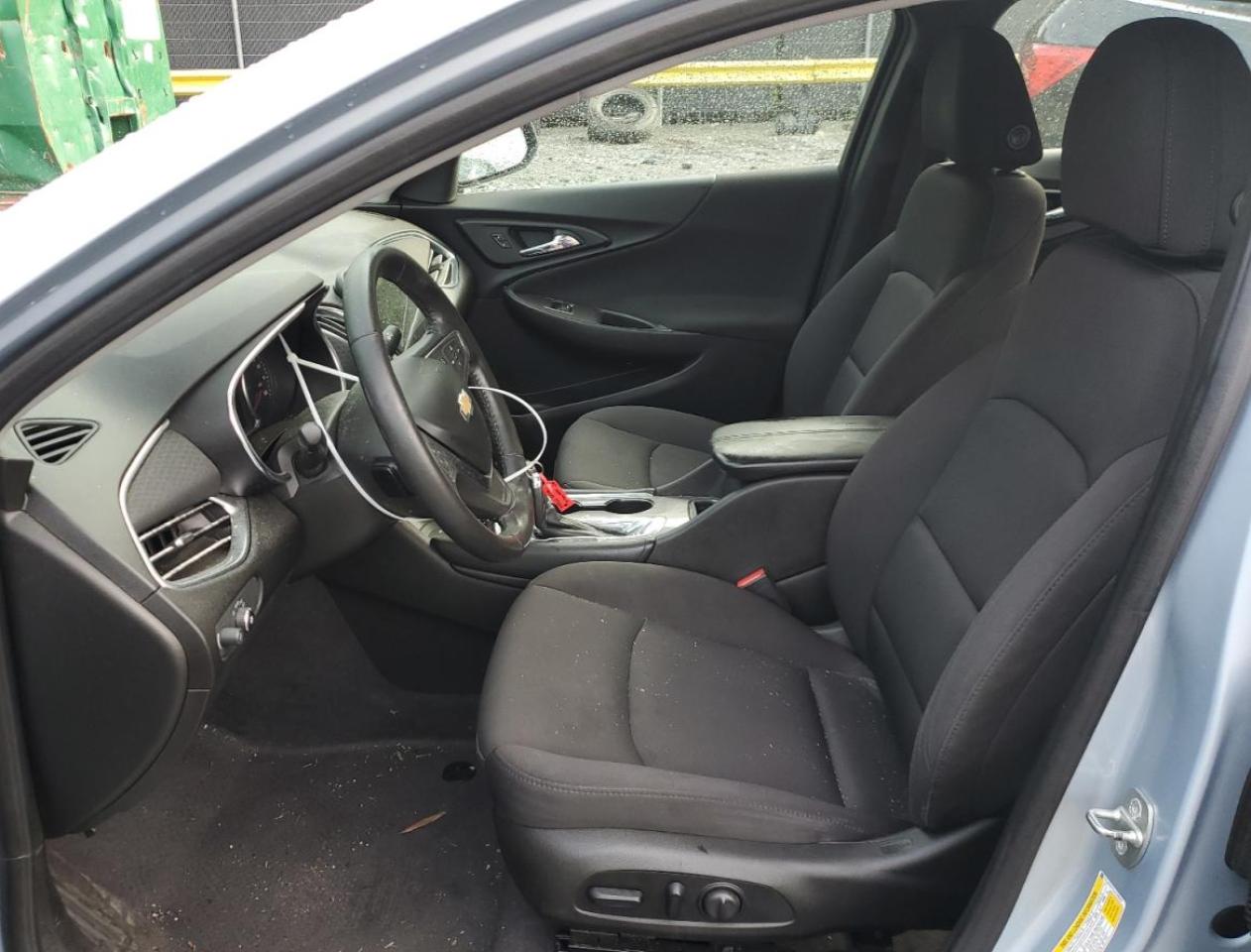 1G1ZD5ST3JF209367 2018 Chevrolet Malibu Lt