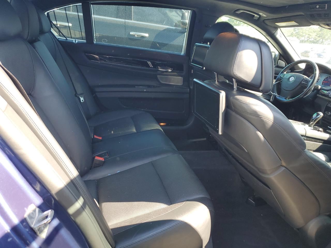 WBAYE8C58DDS16040 2013 BMW Alpina B7