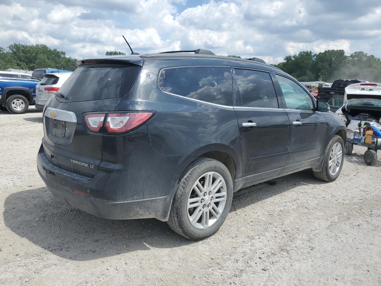 1GNKRGKD9FJ157639 2015 Chevrolet Traverse Lt