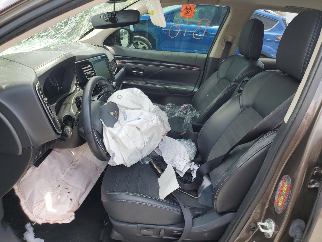 JA4AD3A38LZ009560 2020 Mitsubishi Outlander Se