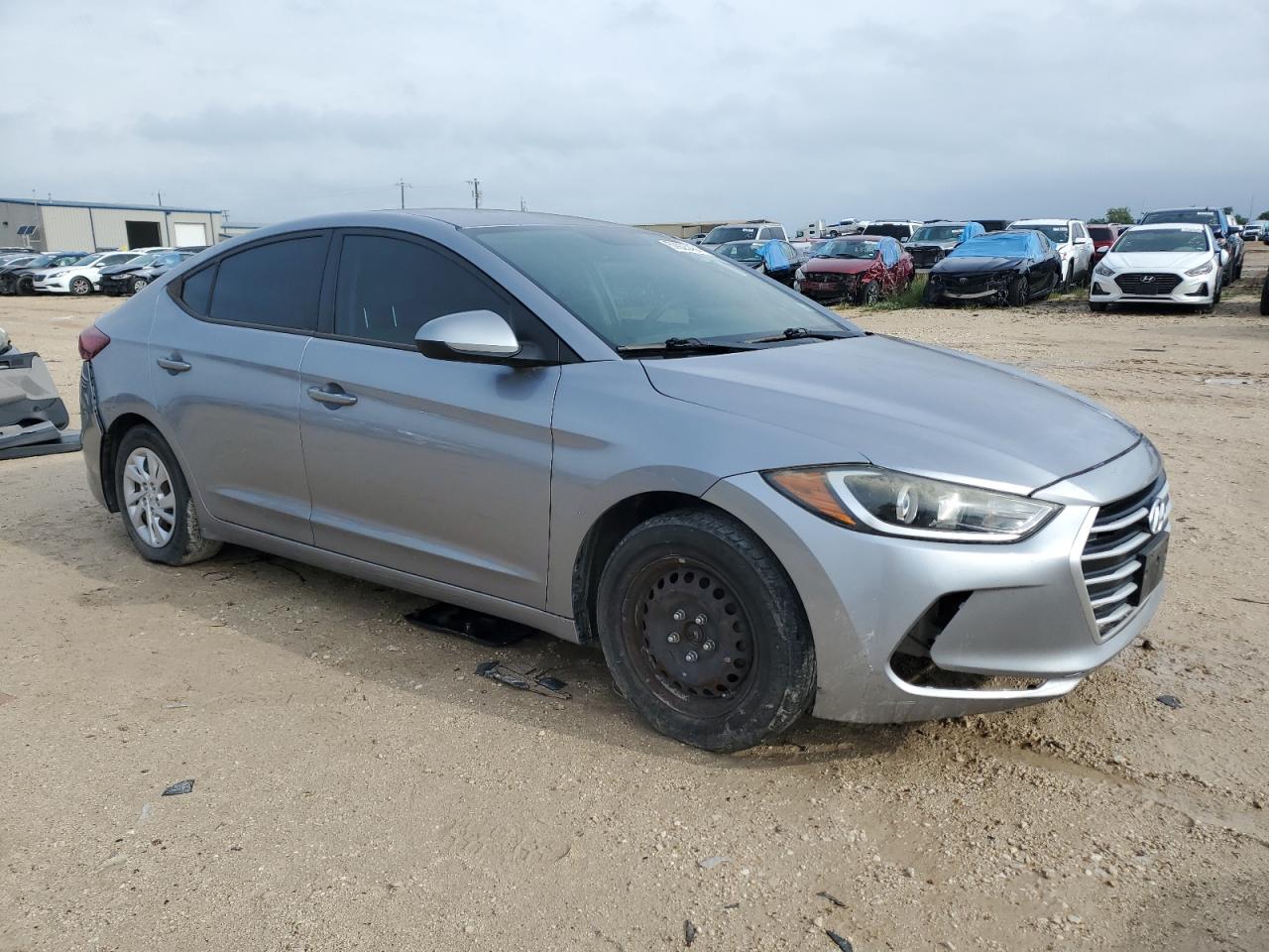 2017 Hyundai Elantra Se vin: 5NPD74LFXHH148899