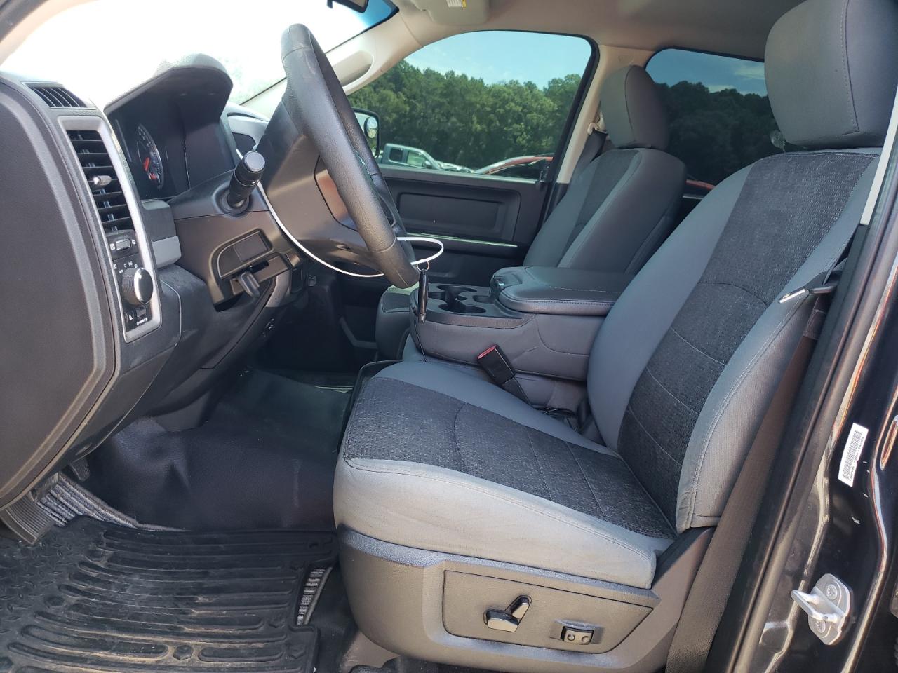 1C6RR7XTXGS330949 2016 Ram 1500 Ssv