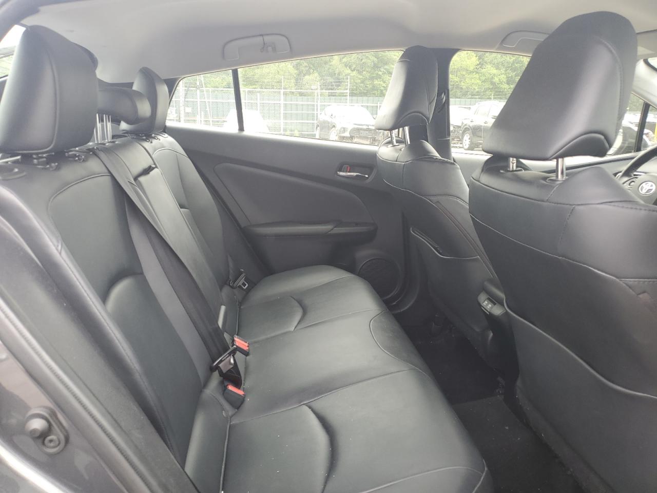 JTDL9RFU2K3010015 2019 Toyota Prius