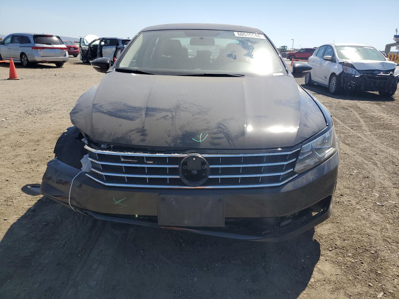 1VWLA7A37KC012897 2019 Volkswagen Passat Wolfsburg