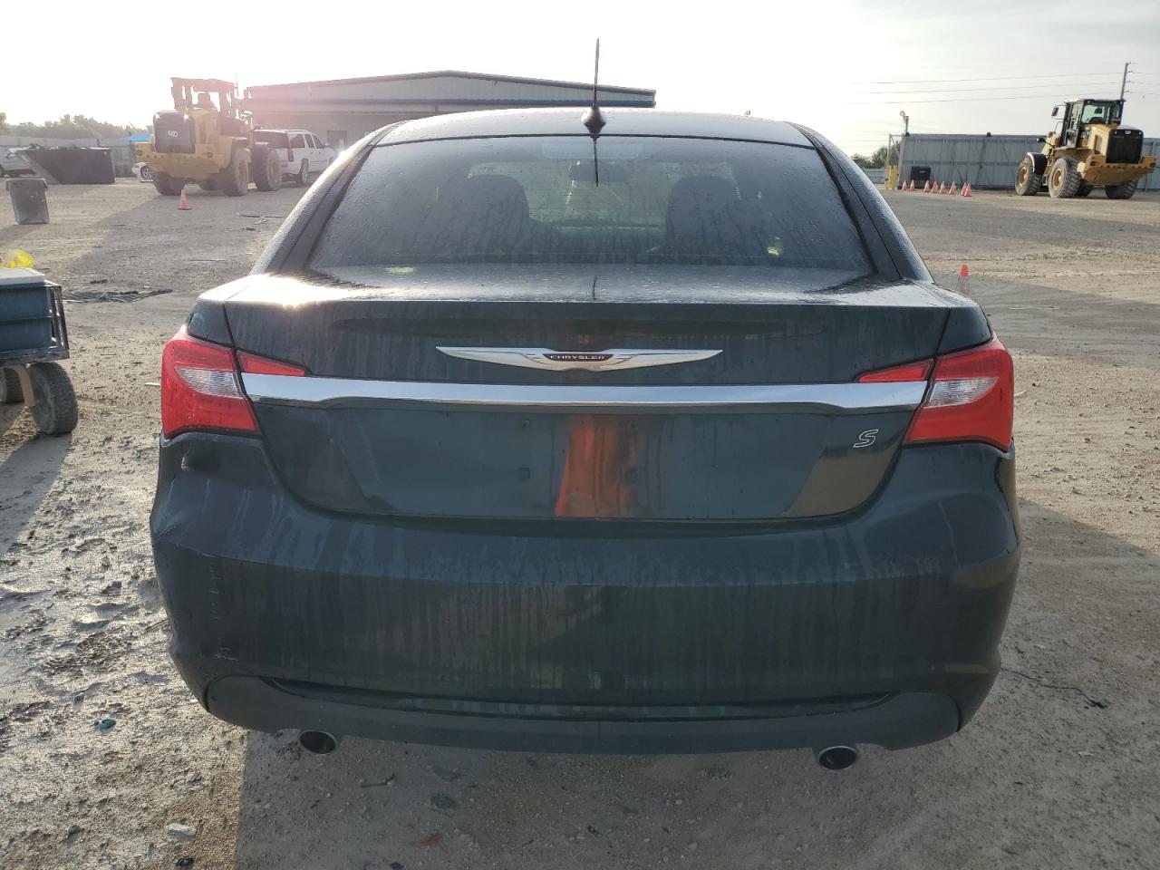 1C3CCBBG0EN120552 2014 Chrysler 200 Touring