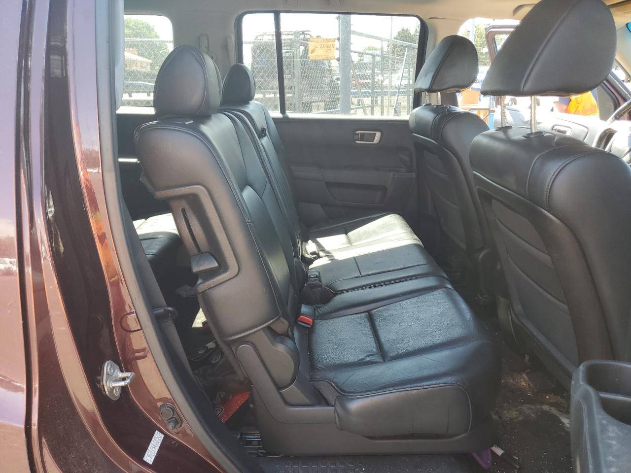 5FNYF4H52BB028332 2011 Honda Pilot Exl