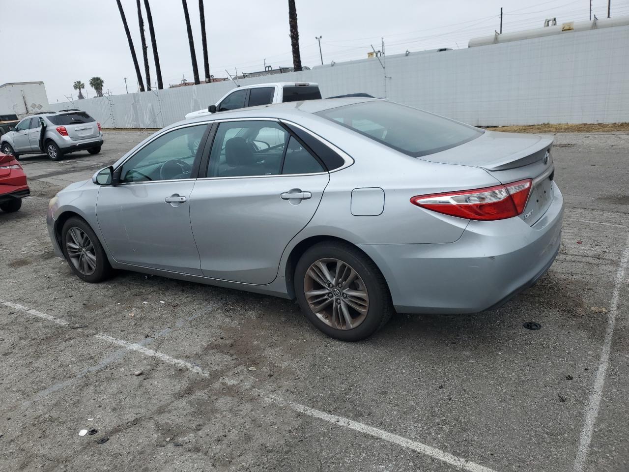 2016 Toyota Camry Le vin: 4T1BF1FK0GU160996