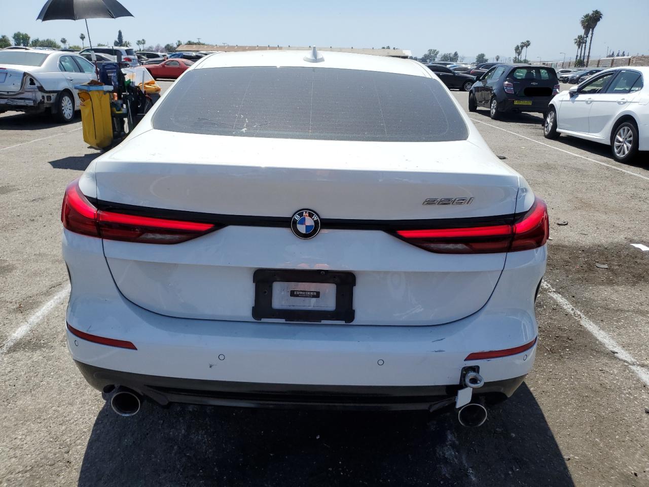 WBA53AK04M7H83076 2021 BMW 228I