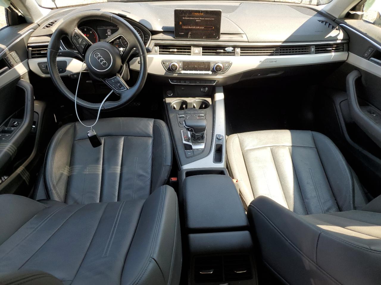 WAUANAF47KN019752 2019 Audi A4 Komfort