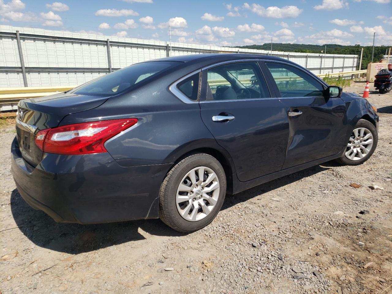 1N4AL3AP8GC223524 2016 Nissan Altima 2.5