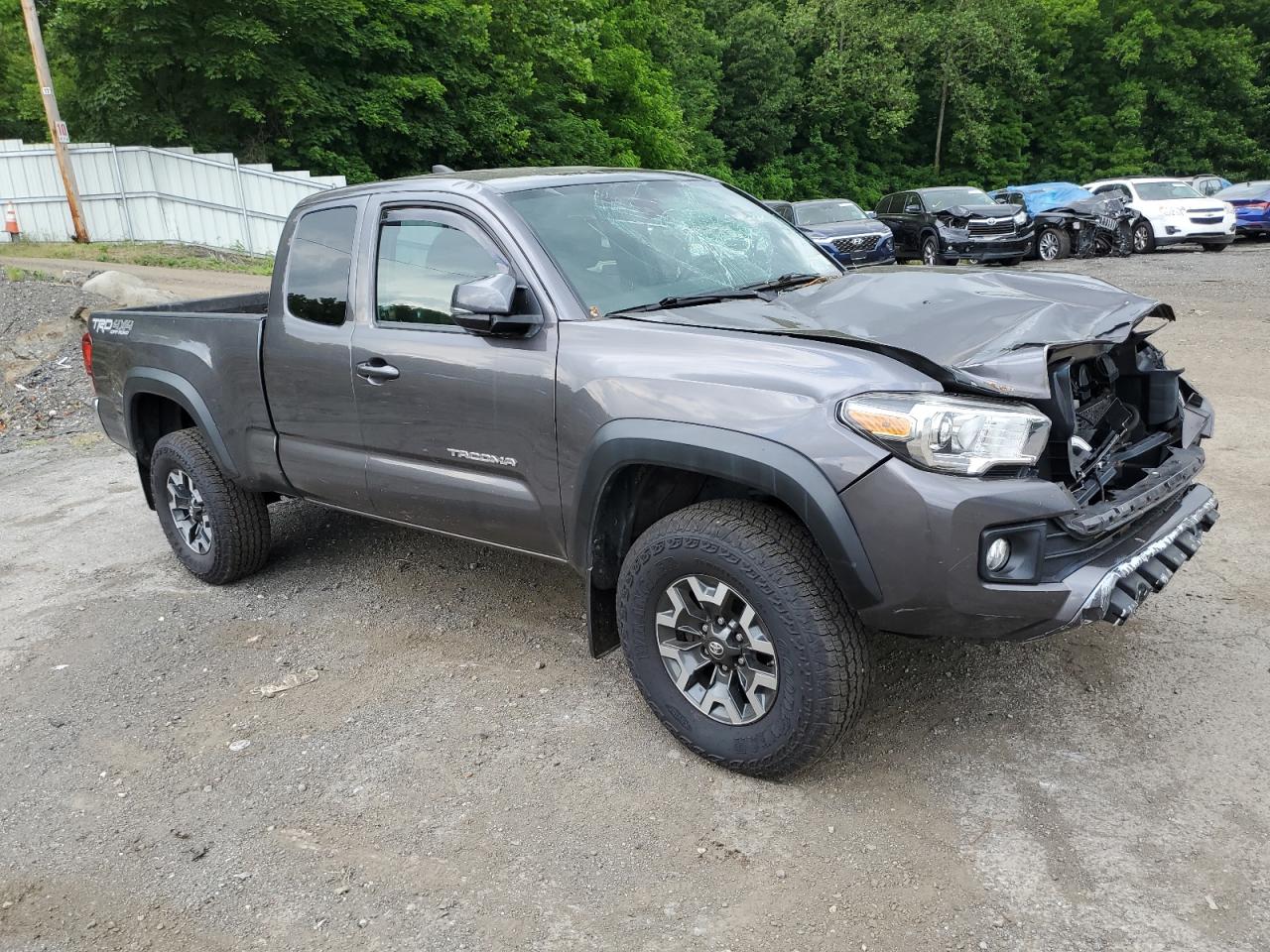 5TFSZ5AN5JX122741 2018 Toyota Tacoma Access Cab