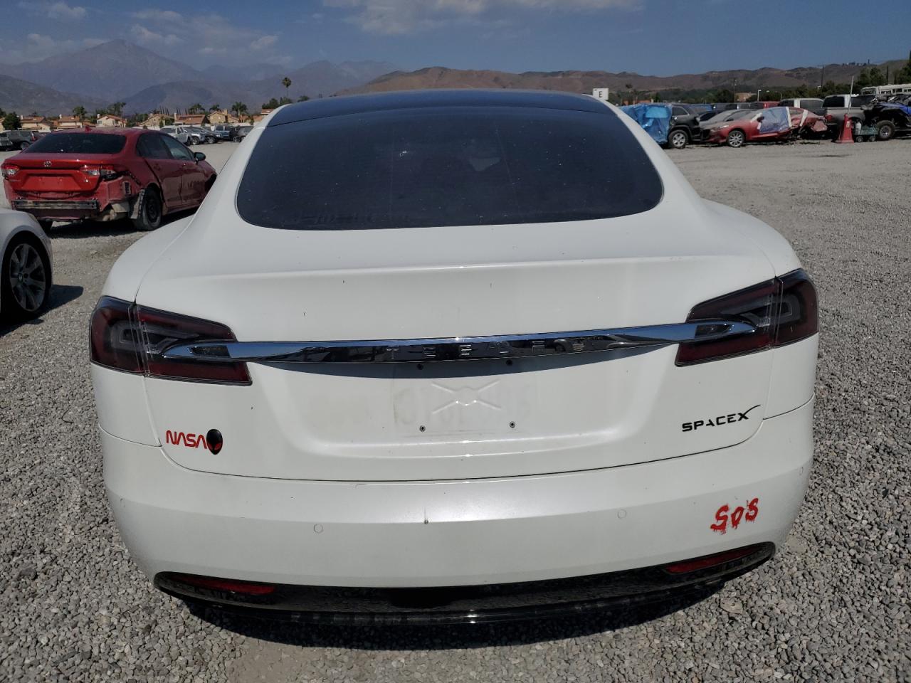 5YJSA1E17HF196755 2017 Tesla Model S