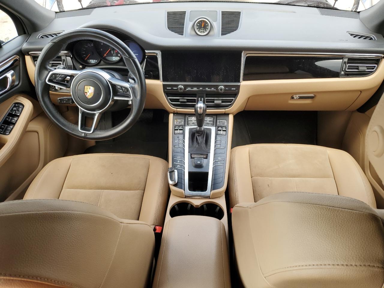 WP1AA2A57KLB02483 2019 Porsche Macan