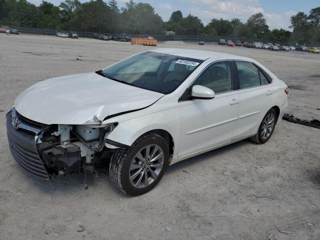 VIN 4T1BF1FK0FU067622 2015 Toyota Camry, LE no.1