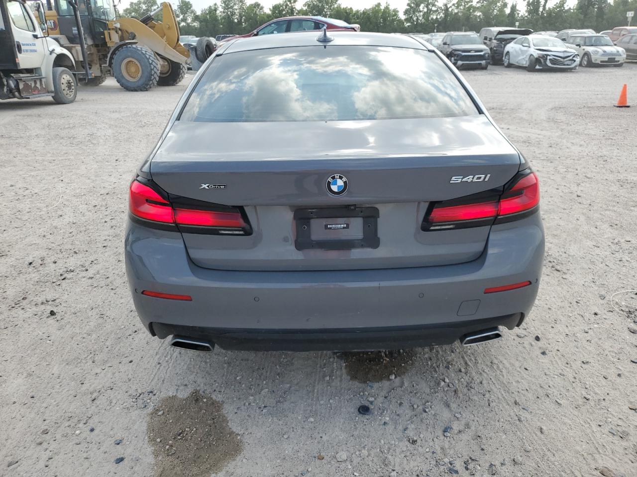 WBA73BJ02MWX03986 2021 BMW 540 Xi