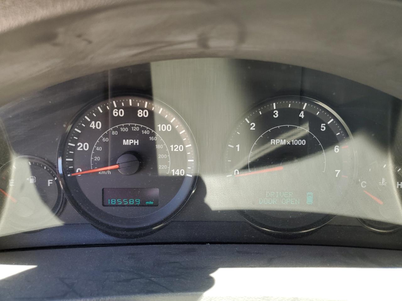 1J4GR48KX6C107432 2006 Jeep Grand Cherokee Laredo