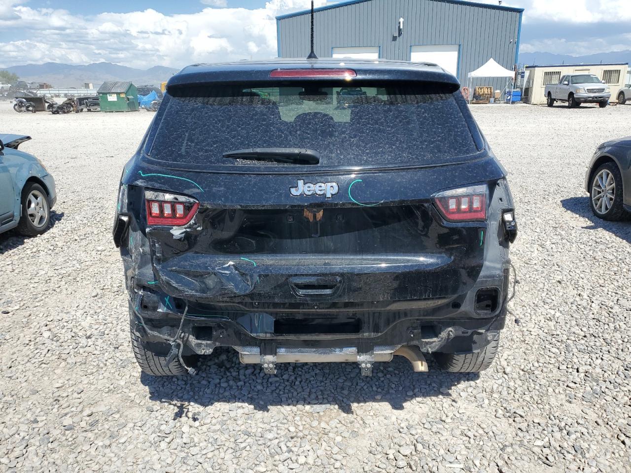 3C4NJCAB2JT124893 2018 Jeep Compass Sport