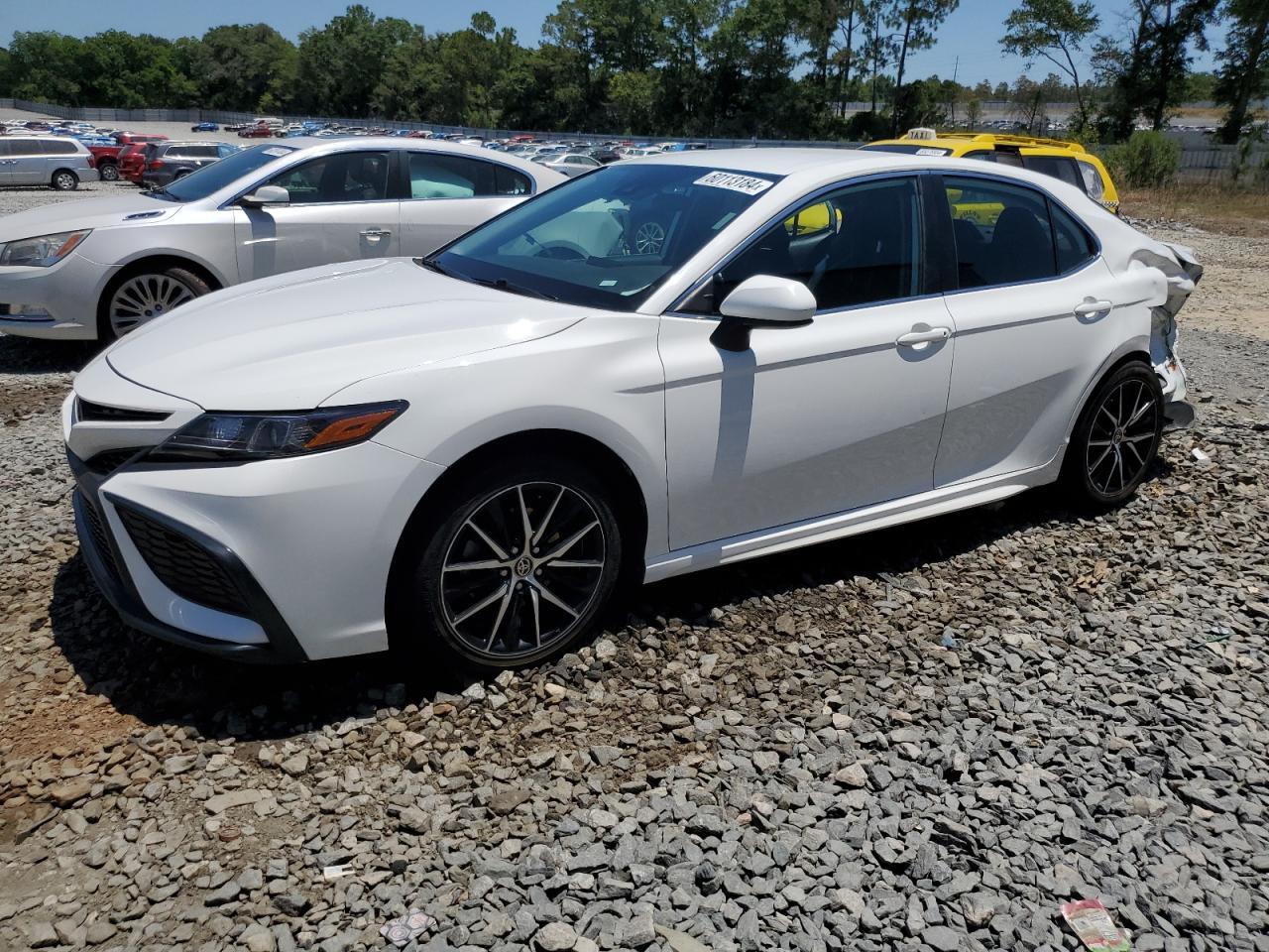 Toyota Camry 2021 SE