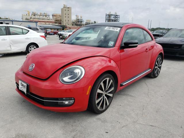  VOLKSWAGEN BEETLE 2013 Красный