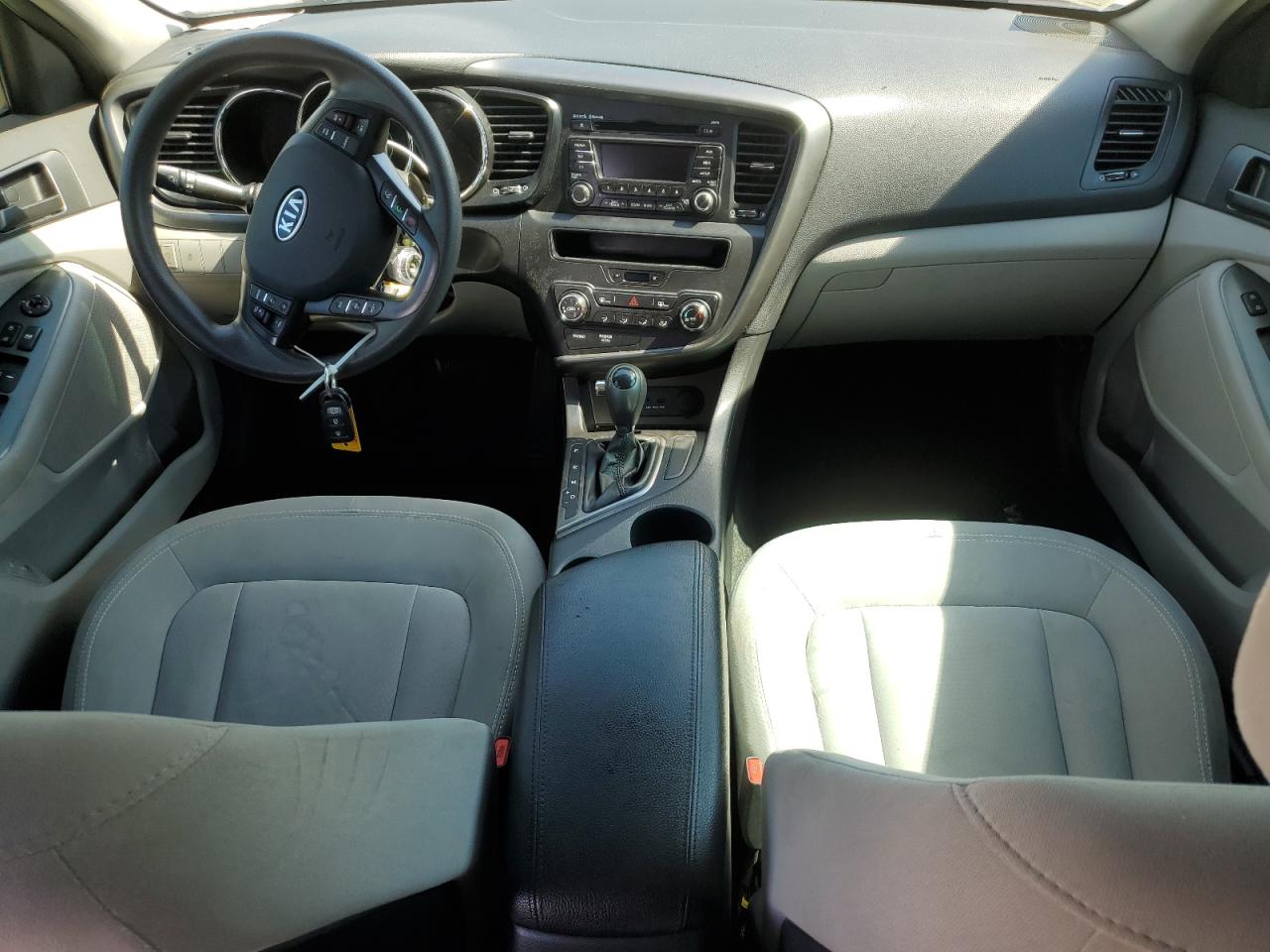 KNAGM4A72B5176394 2011 Kia Optima Lx