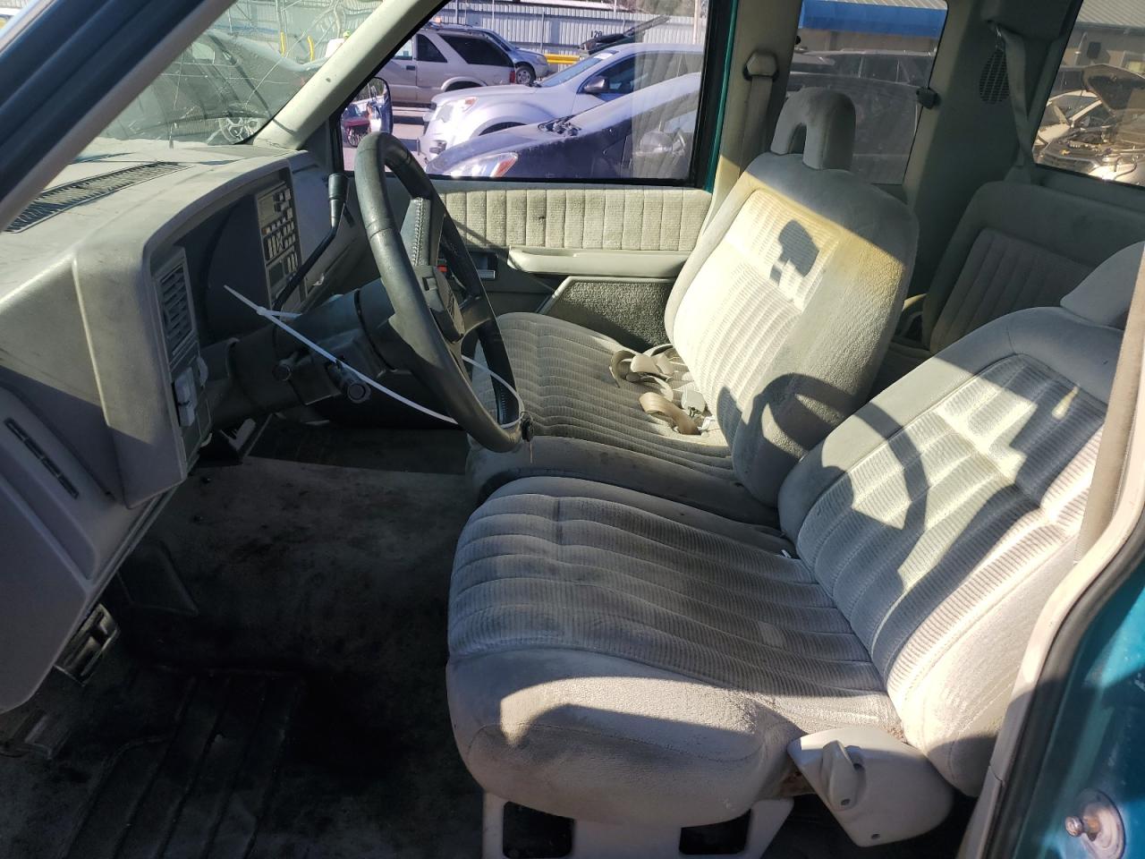 2GCEC19K9P1181105 1993 Chevrolet Gmt-400 C1500