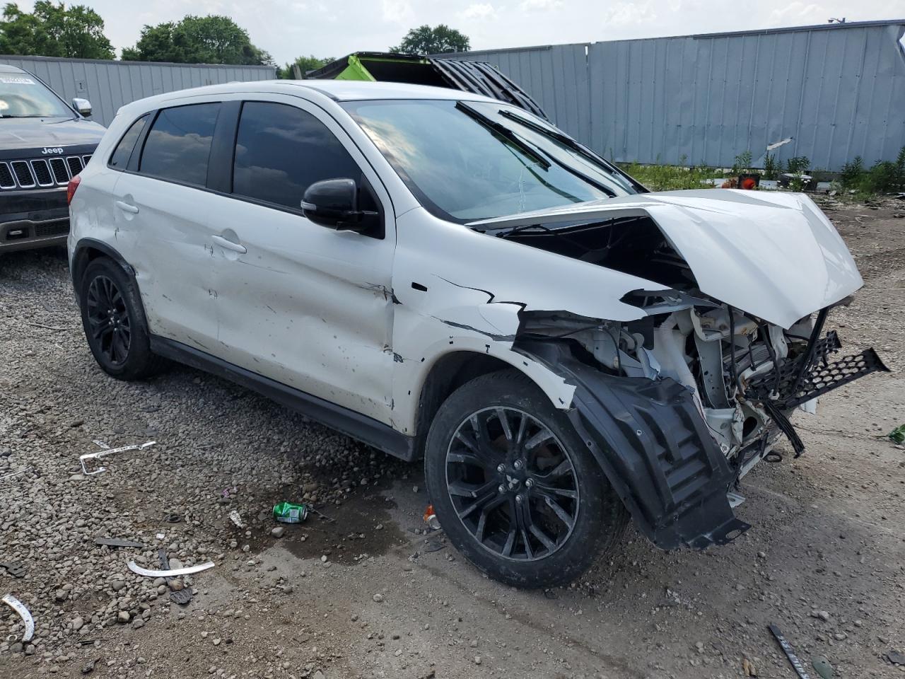 2018 Mitsubishi Outlander Sport Es vin: JA4AR3AU5JU015269