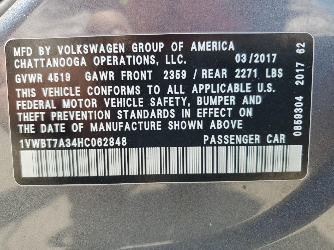 1VWBT7A34HC062848 2017 Volkswagen Passat Se