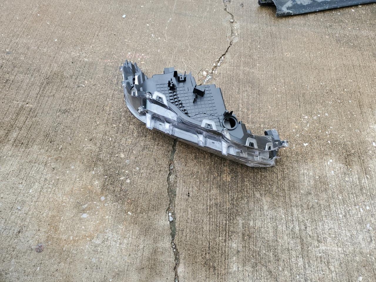 2T3P1RFV4NW292516 2022 Toyota Rav4 Xle