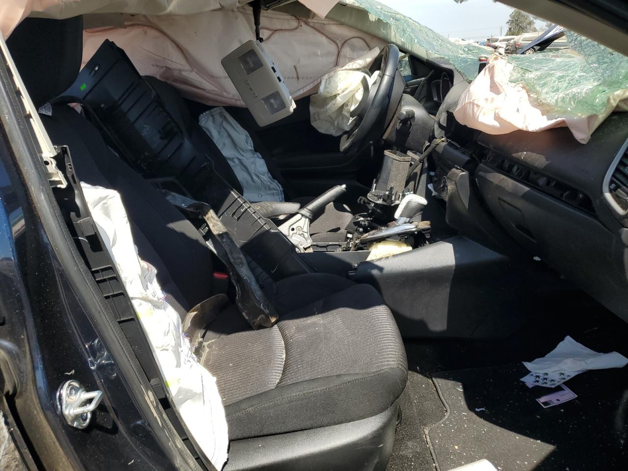 3MZBM1V79FM129124 2015 Mazda 3 Touring