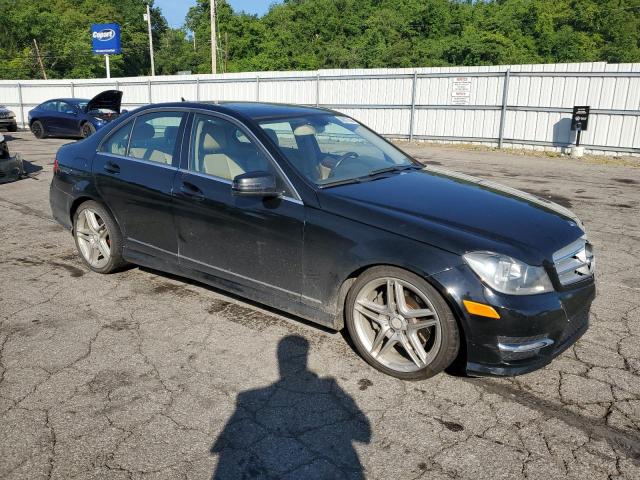 VIN WDDGF8AB1DR264881 2013 Mercedes-Benz C-Class, 3... no.4