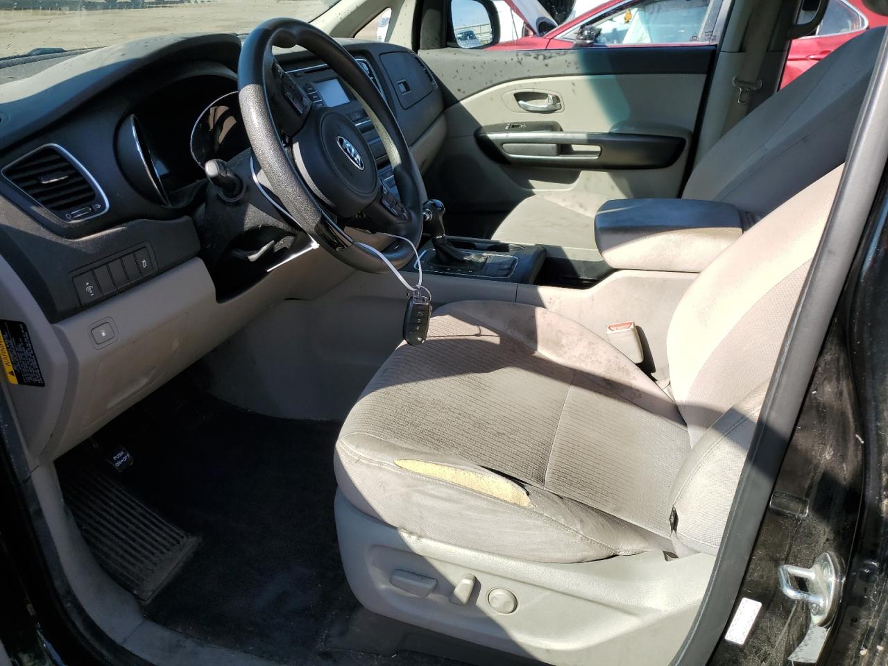 KNDMB5C13G6099773 2016 Kia Sedona Lx