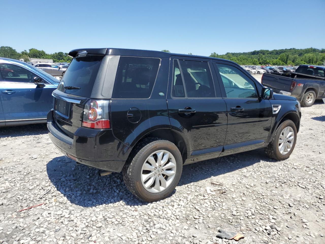 SALFR2BG8EH383161 2014 Land Rover Lr2 Hse