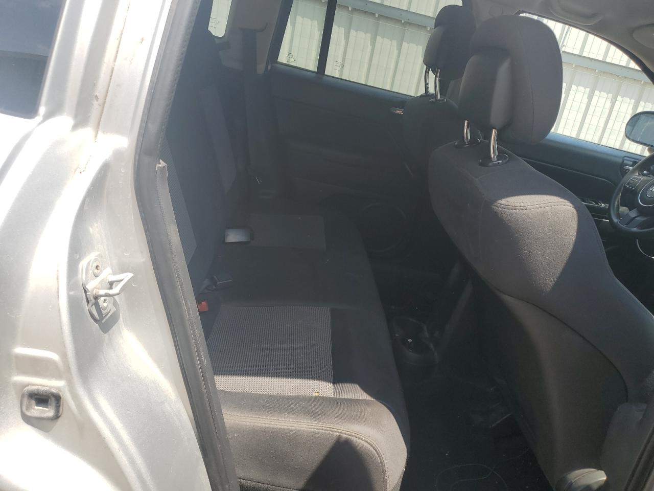 1C4NJDBB1CD572300 2012 Jeep Compass Sport