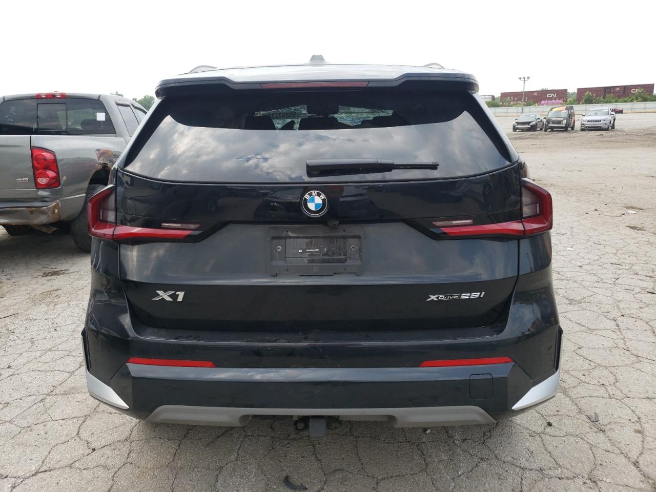 WBX73EF09P5Y07644 2023 BMW X1 xDrive28I