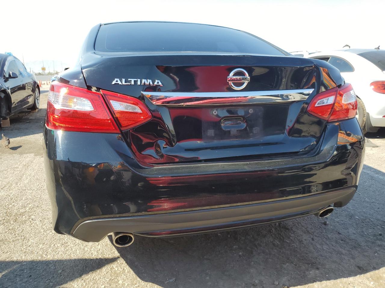 2016 Nissan Altima 2.5 vin: 1N4AL3AP5GN304727