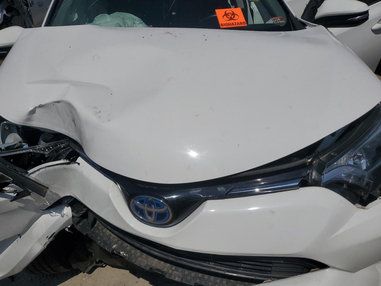 JTMRJREV6HD096475 2017 Toyota Rav4 Hv Le