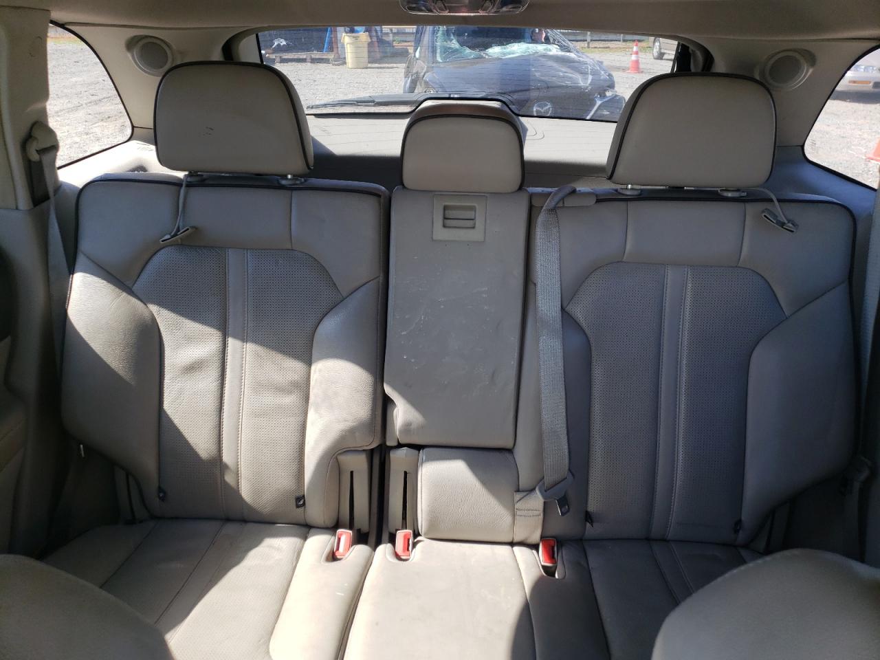 2LMDJ6JK6BBJ34028 2011 Lincoln Mkx