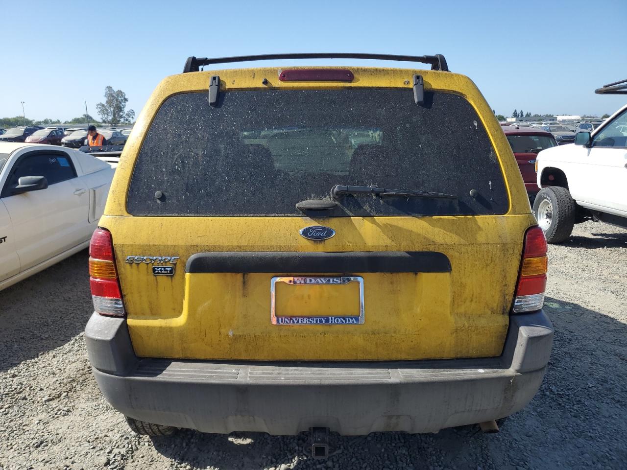 1FMYU04172KB03851 2002 Ford Escape Xlt