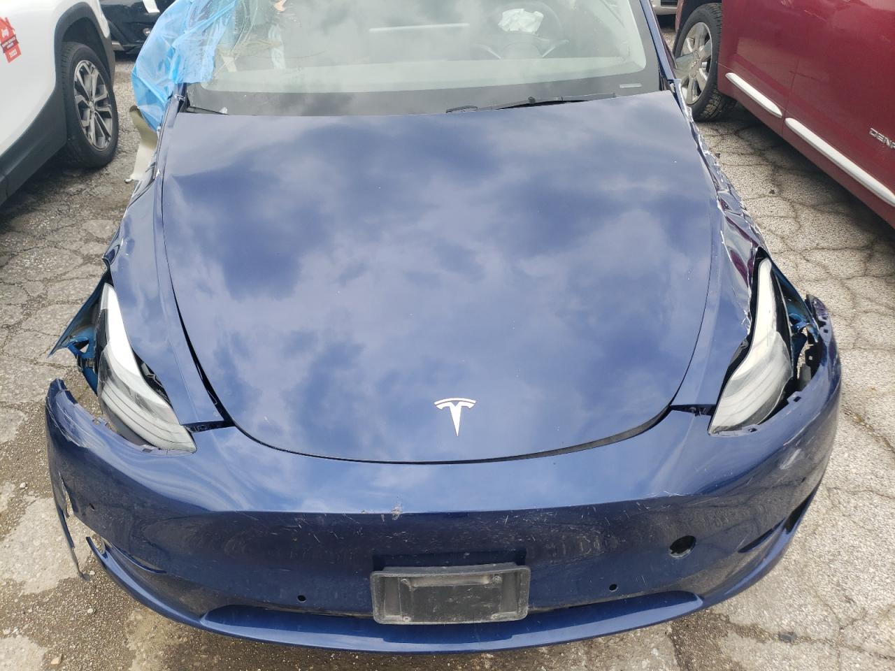 7SAYGDEF9NF400038 2022 Tesla Model Y