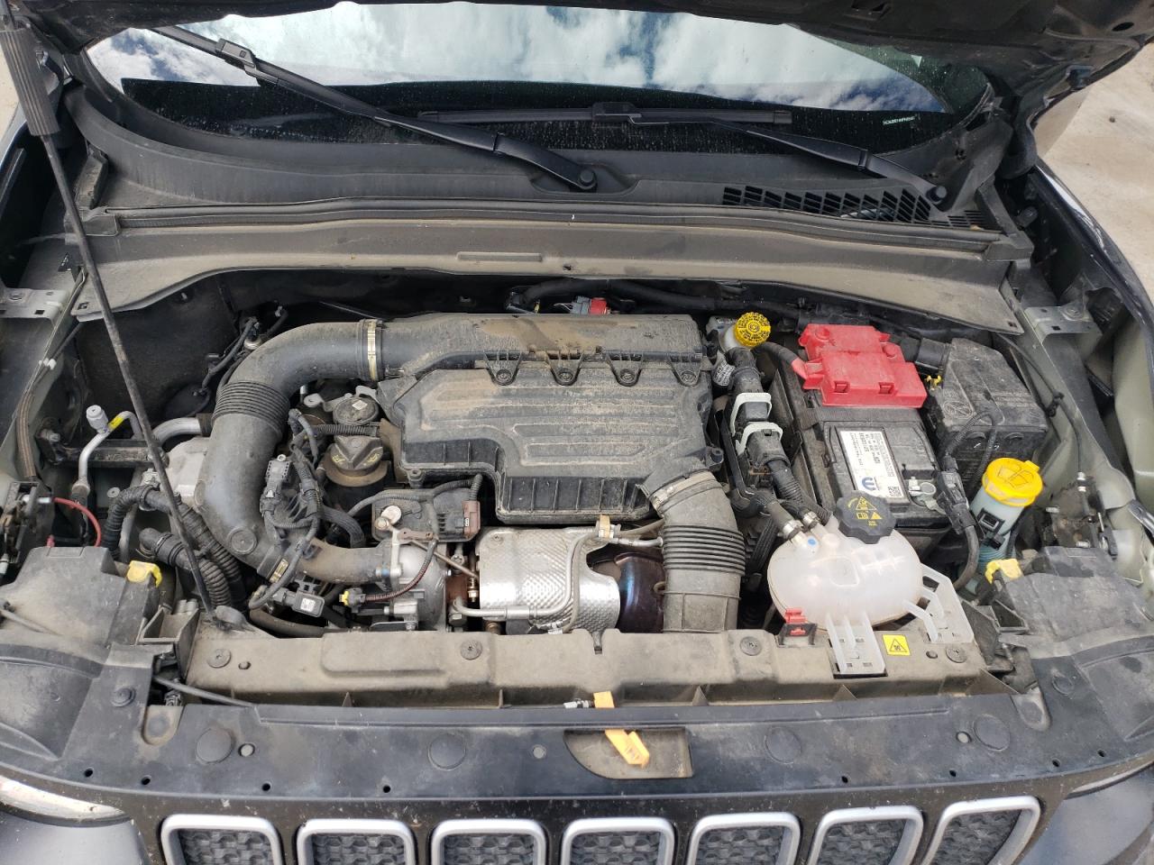 ZACNJDB14NPN88497 2022 Jeep Renegade Latitude