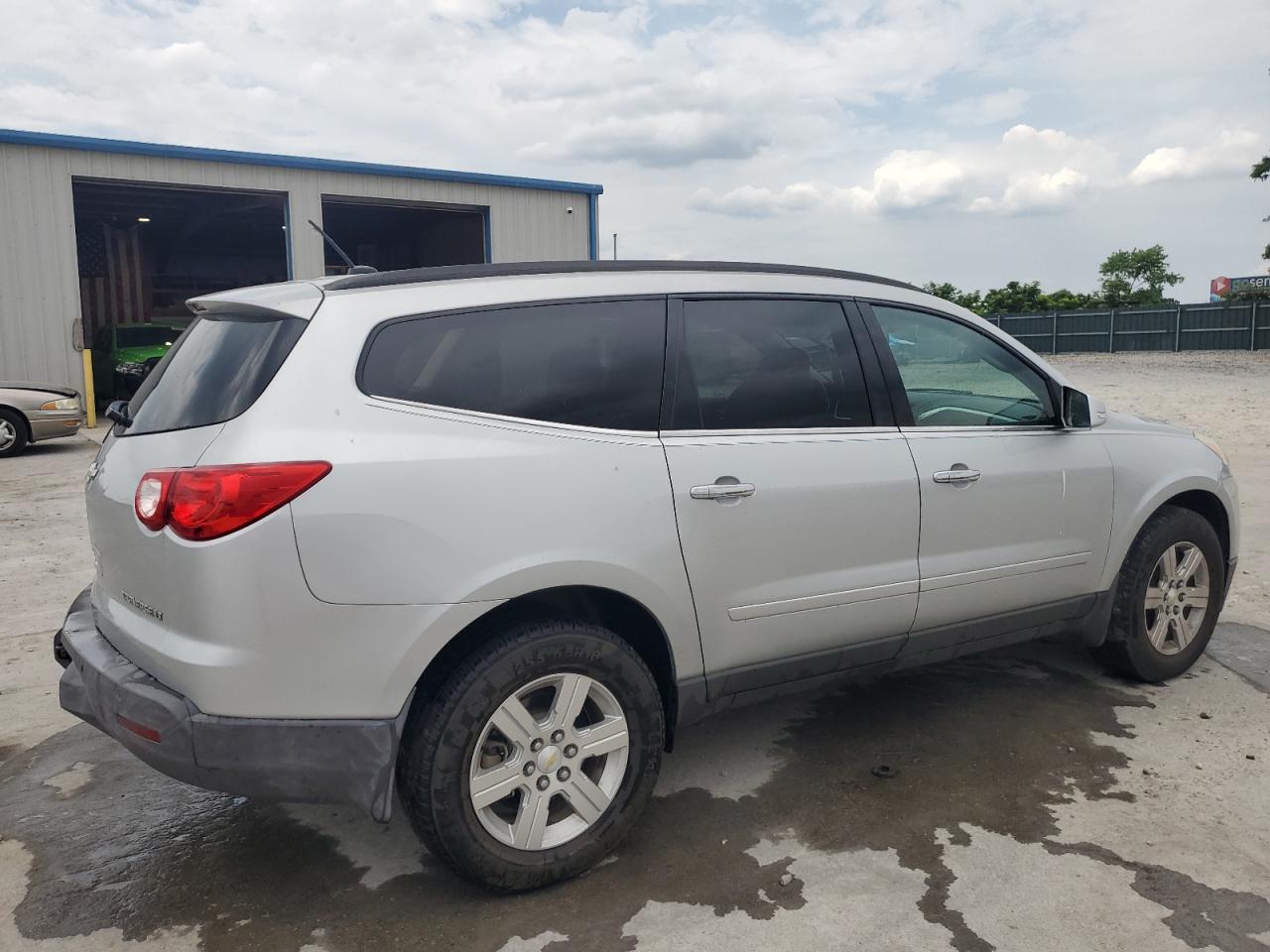 Lot #2684062989 2012 CHEVROLET TRAVERSE L