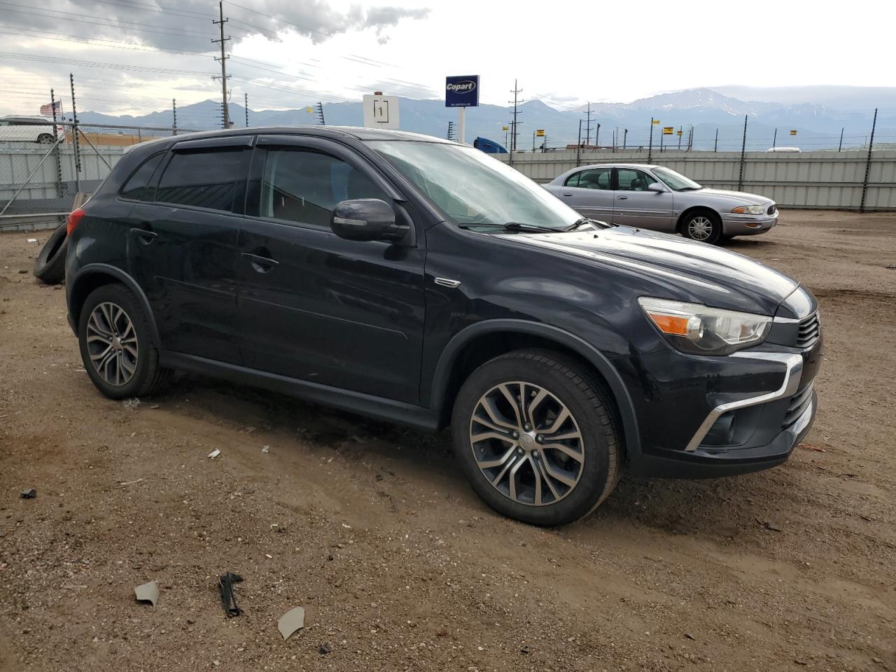 JA4AR3AW2HZ018953 2017 Mitsubishi Outlander Sport Es