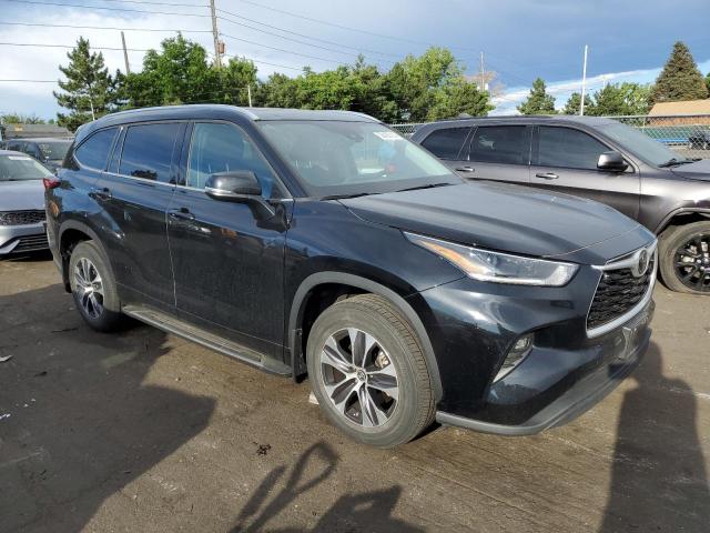 VIN 5TDHZRBH9MS554527 2021 Toyota Highlander, Xle no.4