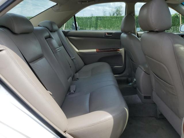 2004 Toyota Camry Le VIN: JTDBE32K040259829 Lot: 59093794